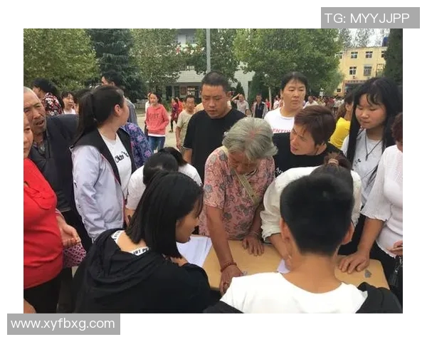 书法与绿茵场的交汇和毛笔相关的足球明星们的艺术人生